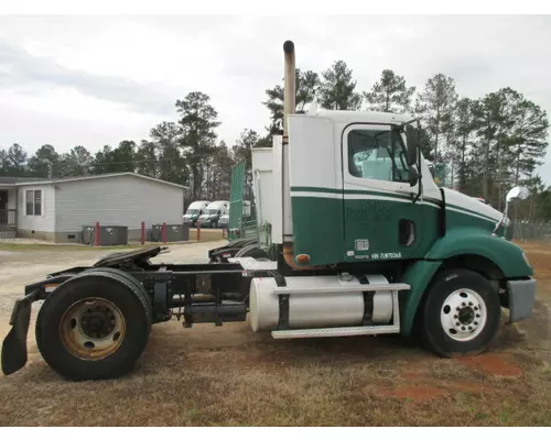 FREIGHTLINER COLUMBIA 112 DISMANTLED TRUCK