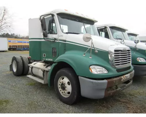 FREIGHTLINER COLUMBIA 112 DISMANTLED TRUCK