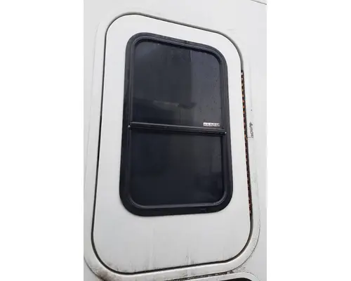FREIGHTLINER COLUMBIA 112 DOOR, COMPARTMENT