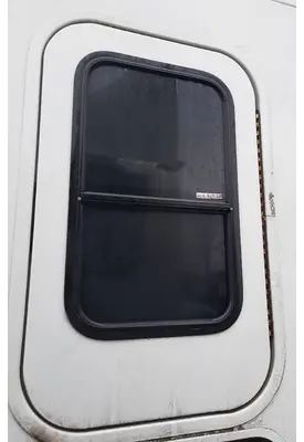 FREIGHTLINER COLUMBIA 112 DOOR, COMPARTMENT