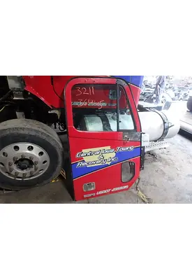 FREIGHTLINER COLUMBIA 112 Door Assembly, Front