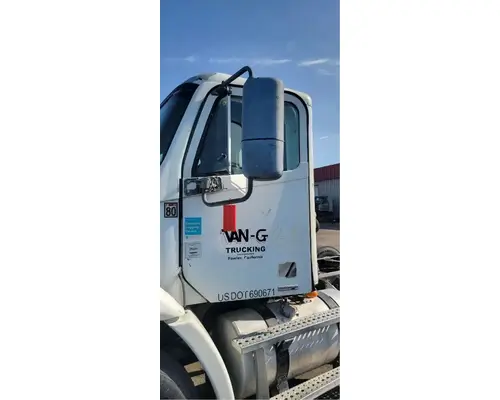 FREIGHTLINER COLUMBIA 112 Door Assembly, Front