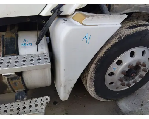 FREIGHTLINER COLUMBIA 112 FENDER EXTENSION