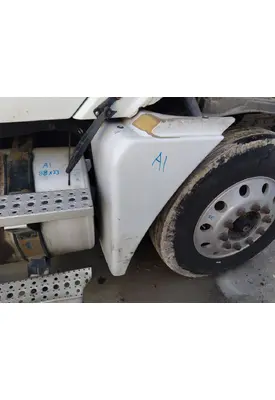 FREIGHTLINER COLUMBIA 112 FENDER EXTENSION