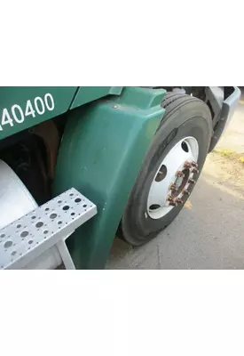 FREIGHTLINER COLUMBIA 112 FENDER EXTENSION