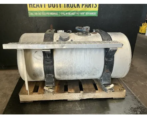 FREIGHTLINER COLUMBIA 112 Fuel Tank
