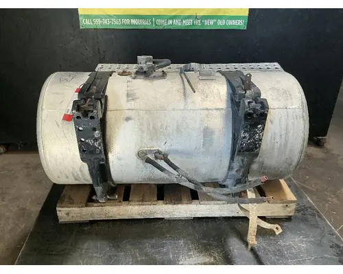 FREIGHTLINER COLUMBIA 112 Fuel Tank