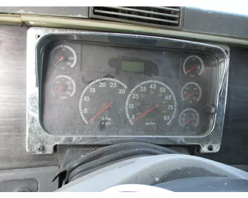 FREIGHTLINER COLUMBIA 112 GAUGE CLUSTER