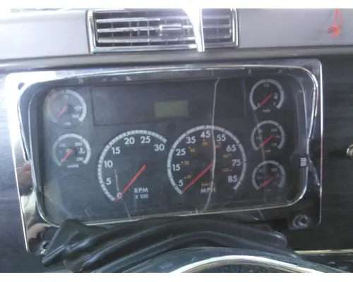 FREIGHTLINER COLUMBIA 112 GAUGE CLUSTER
