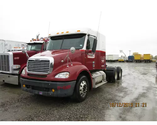 FREIGHTLINER COLUMBIA 112 HOOD