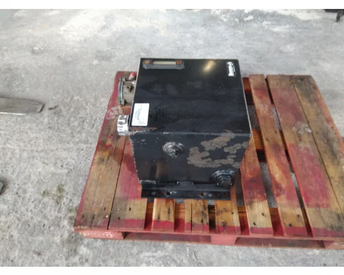 FREIGHTLINER COLUMBIA 112 HYDRAULIC TANK