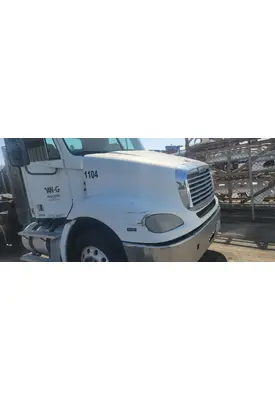 FREIGHTLINER COLUMBIA 112 Hood