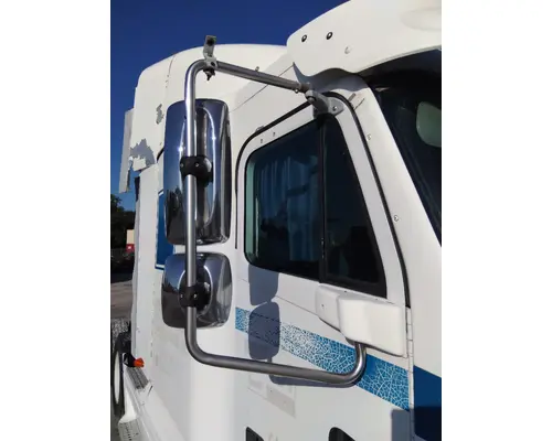 FREIGHTLINER COLUMBIA 112 MIRROR ASSEMBLY CABDOOR