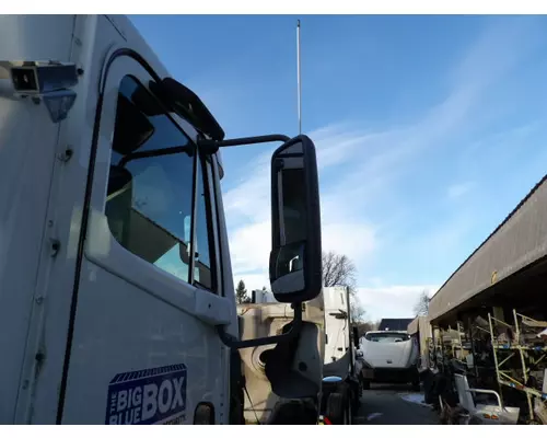 FREIGHTLINER COLUMBIA 112 MIRROR ASSEMBLY CABDOOR