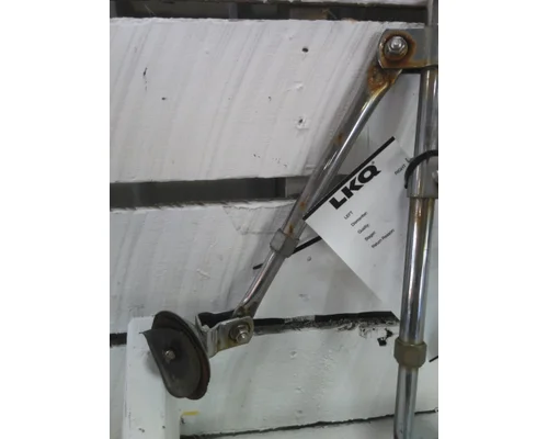 FREIGHTLINER COLUMBIA 112 MIRROR ASSEMBLY FENDERHOOD