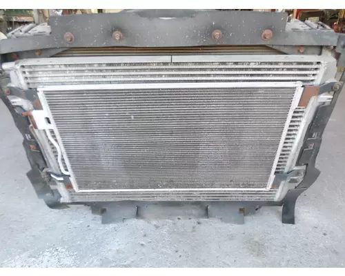 FREIGHTLINER COLUMBIA 112 RADIATOR ASSEMBLY