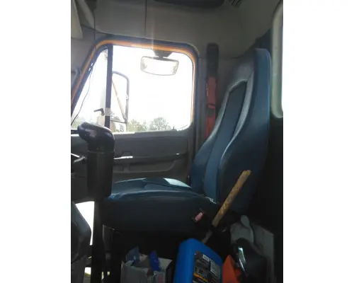 FREIGHTLINER COLUMBIA 112 SEAT, FRONT