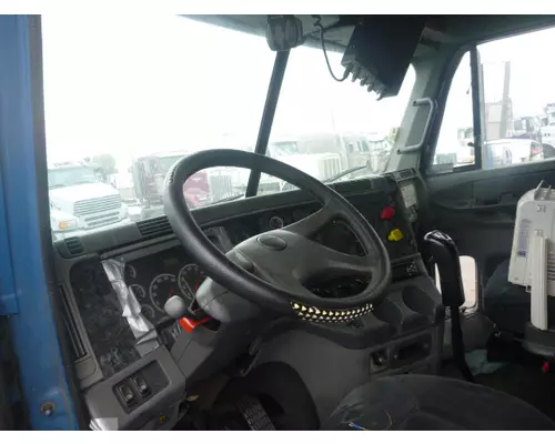 FREIGHTLINER COLUMBIA 112 STEERING COLUMN