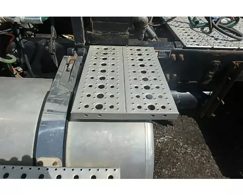 FREIGHTLINER COLUMBIA 112 Strut