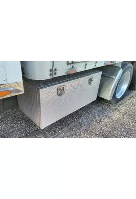 FREIGHTLINER COLUMBIA 112 TOOL BOX