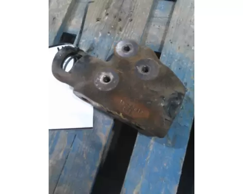 FREIGHTLINER COLUMBIA 112 TOW HOOK