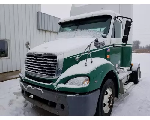 FREIGHTLINER COLUMBIA 112 WHOLE TRUCK FOR RESALE