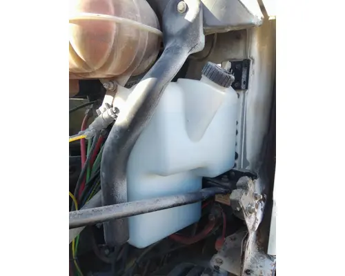 FREIGHTLINER COLUMBIA 112 WINDSHIELD WASHER RESERVOIR