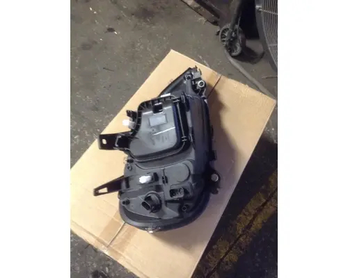 FREIGHTLINER COLUMBIA 120 1996-2004 HEADLAMP ASSEMBLY