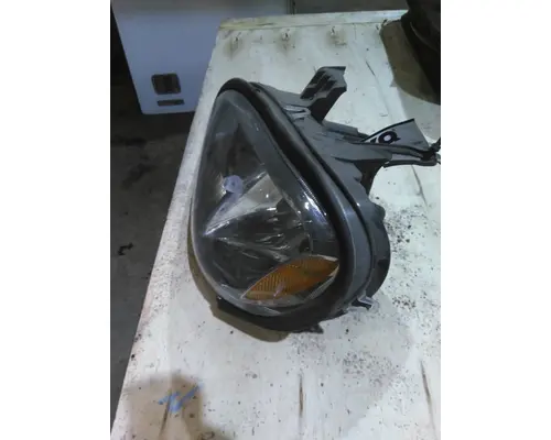 FREIGHTLINER COLUMBIA 120 1996-2004 HEADLAMP ASSEMBLY