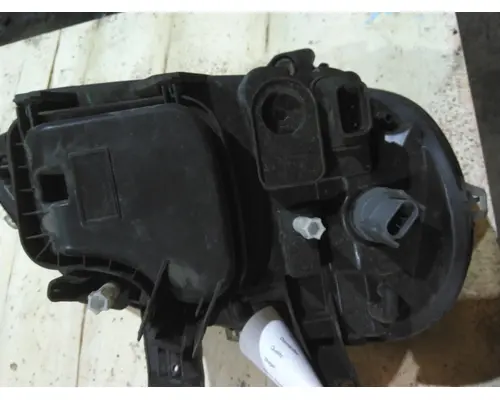 FREIGHTLINER COLUMBIA 120 2001-2004 HEADLAMP ASSEMBLY