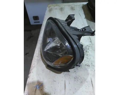 FREIGHTLINER COLUMBIA 120 2001-2004 HEADLAMP ASSEMBLY