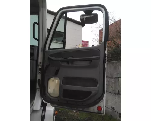 FREIGHTLINER COLUMBIA 120 2001-2011 DOOR ASSEMBLY, FRONT