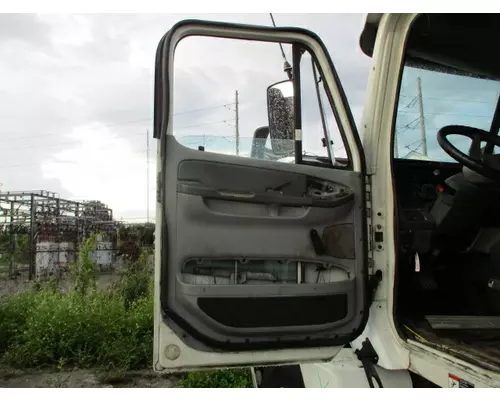 FREIGHTLINER COLUMBIA 120 2001-2011 DOOR ASSEMBLY, FRONT