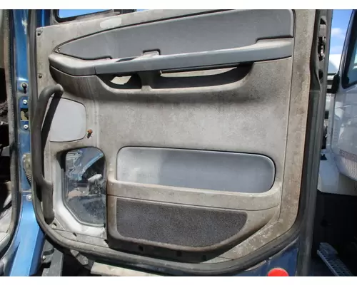 FREIGHTLINER COLUMBIA 120 2001-2011 DOOR ASSEMBLY, FRONT