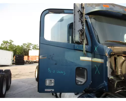 FREIGHTLINER COLUMBIA 120 2001-2011 DOOR ASSEMBLY, FRONT