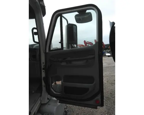 FREIGHTLINER COLUMBIA 120 2001-2011 DOOR ASSEMBLY, FRONT