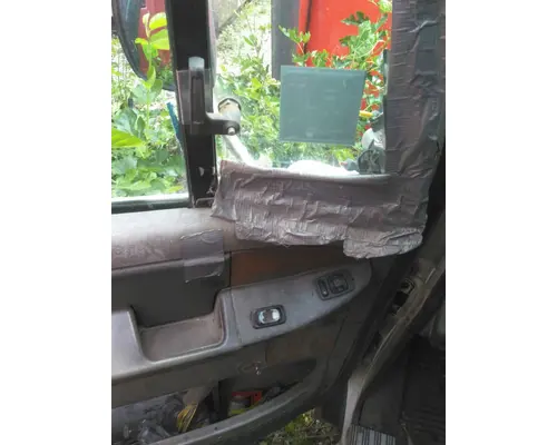 FREIGHTLINER COLUMBIA 120 2001-2011 DOOR ASSEMBLY, FRONT