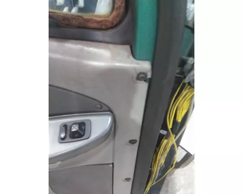 FREIGHTLINER COLUMBIA 120 2001-2011 DOOR ASSEMBLY, FRONT
