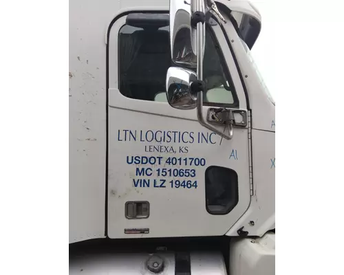 FREIGHTLINER COLUMBIA 120 2001-2011 DOOR ASSEMBLY, FRONT