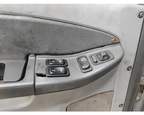 FREIGHTLINER COLUMBIA 120 2001-2011 DOOR ASSEMBLY, FRONT