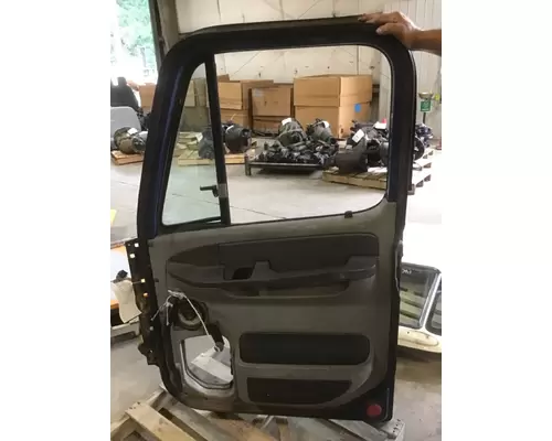 FREIGHTLINER COLUMBIA 120 2001-2011 DOOR ASSEMBLY, FRONT