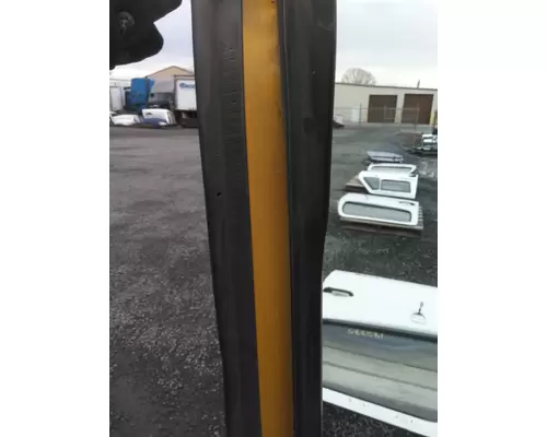FREIGHTLINER COLUMBIA 120 2001-2011 DOOR ASSEMBLY, FRONT