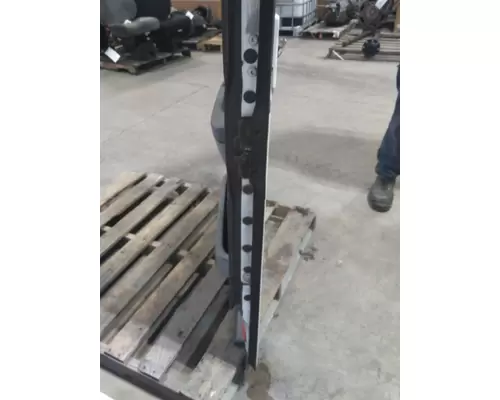 FREIGHTLINER COLUMBIA 120 2001-2011 DOOR ASSEMBLY, FRONT
