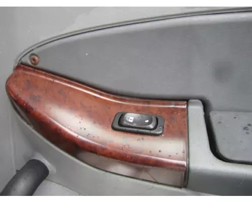 FREIGHTLINER COLUMBIA 120 2001-2011 DOOR ASSEMBLY, FRONT