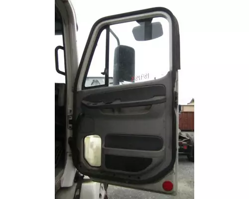 FREIGHTLINER COLUMBIA 120 2001-2011 DOOR ASSEMBLY, FRONT