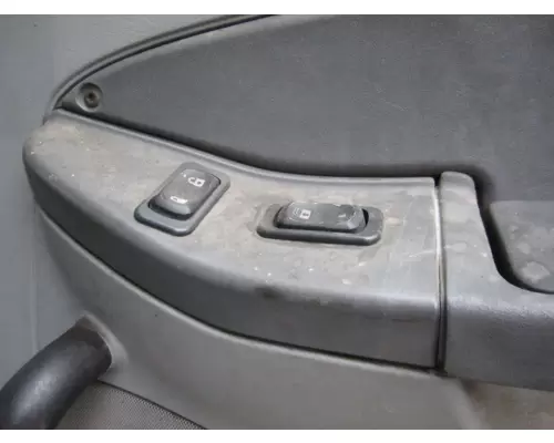 FREIGHTLINER COLUMBIA 120 2001-2011 DOOR ASSEMBLY, FRONT