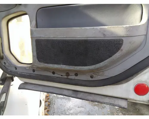 FREIGHTLINER COLUMBIA 120 2001-2011 DOOR ASSEMBLY, FRONT