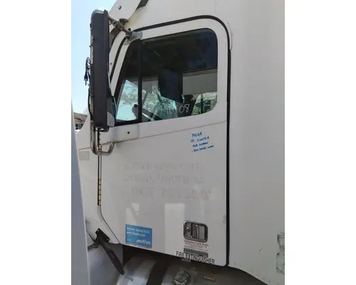 FREIGHTLINER COLUMBIA 120 2001-2011 DOOR ASSEMBLY, FRONT