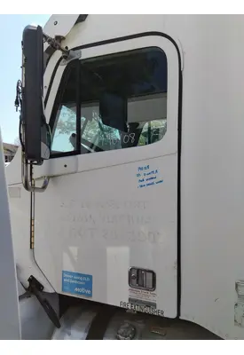 FREIGHTLINER COLUMBIA 120 2001-2011 DOOR ASSEMBLY, FRONT