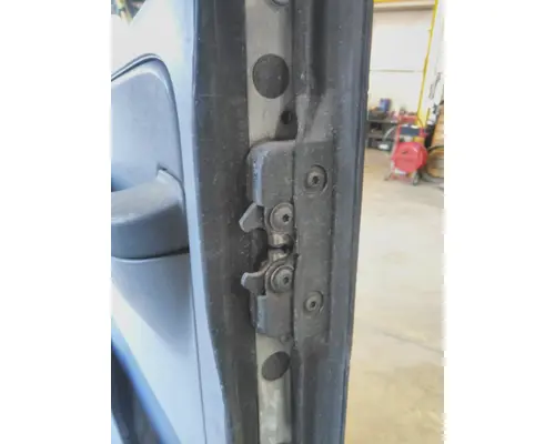 FREIGHTLINER COLUMBIA 120 2001-2011 DOOR ASSEMBLY, FRONT